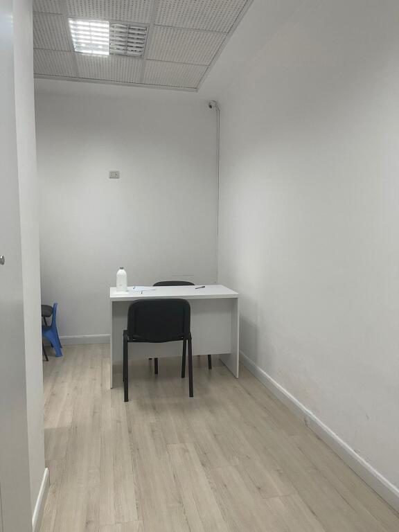 Selvia ambient biznesi/dyqan ne shitje 32 m2, (90,000 euro)