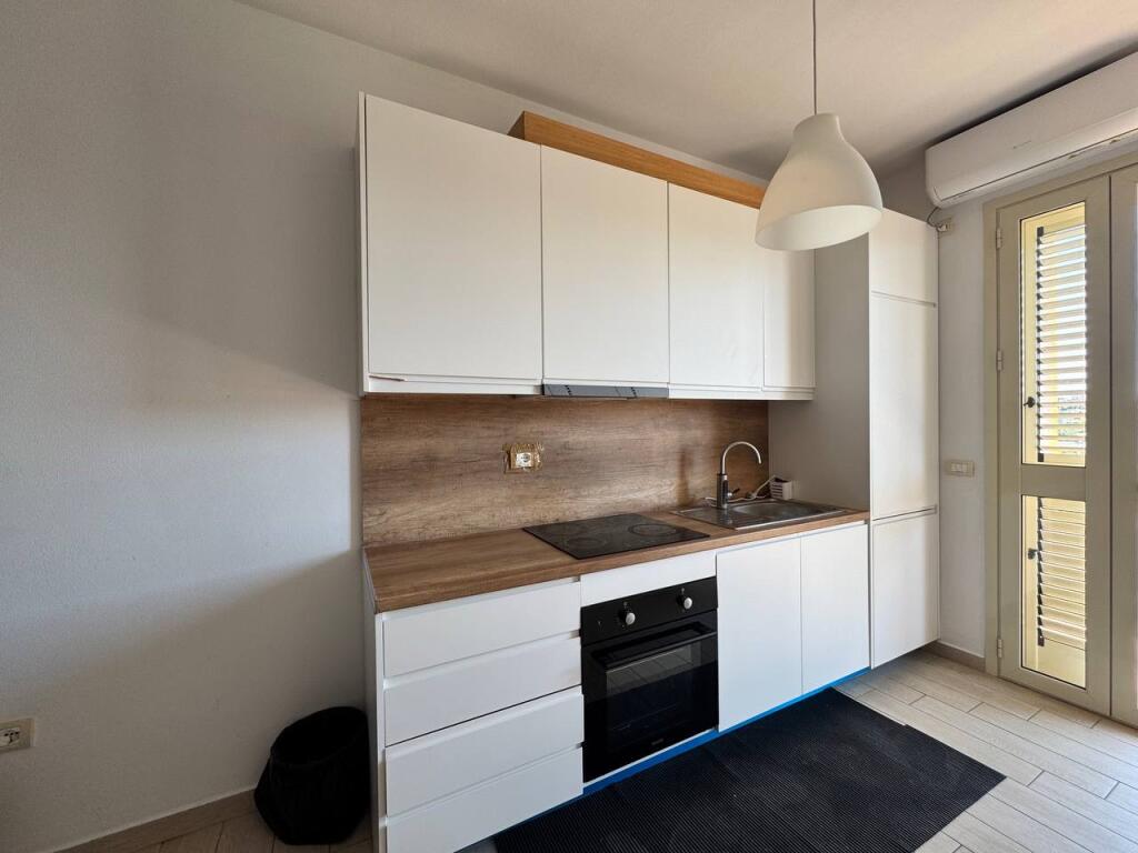 Appartamento 1+1 in Affitto. Durres, Plepa