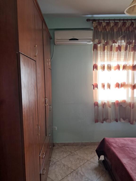 APPARTAMENTO 2+1 CON VISTA MARE – SPIAGGIA, DURRËS