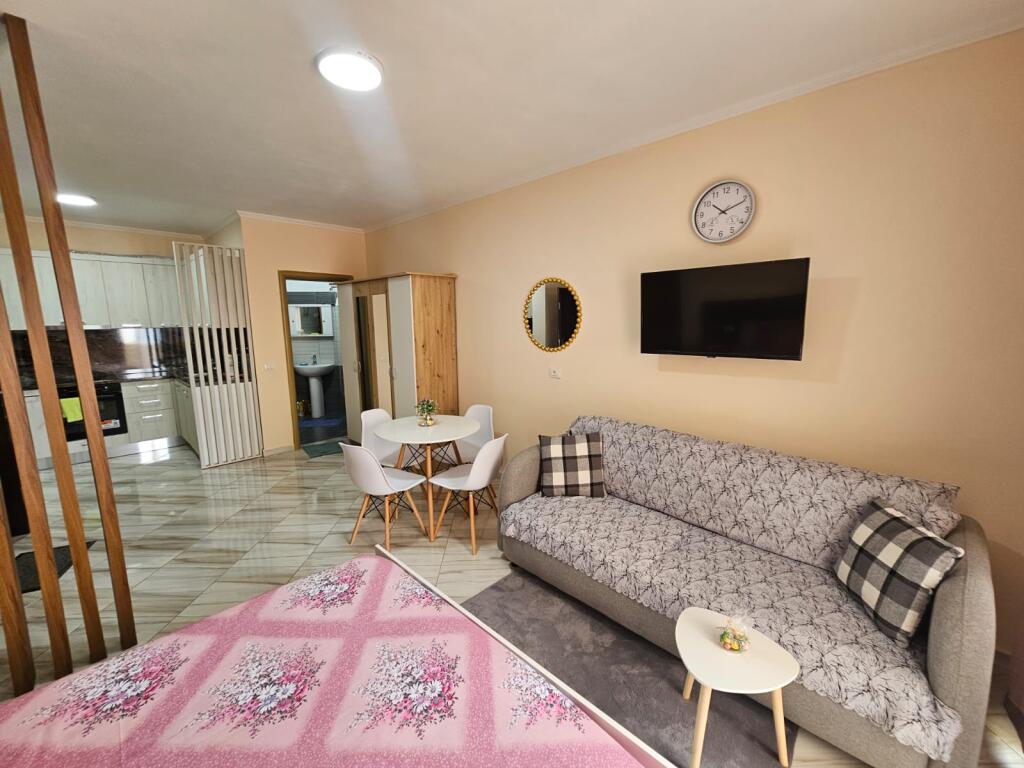 APARTAMENT STUDIO NË SHITJE, SHKEMBI KAVAJES