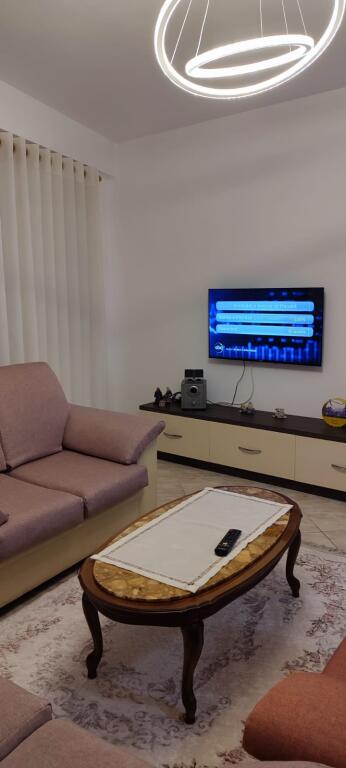 Appartamento 1+1+1 Balcone In Affitto