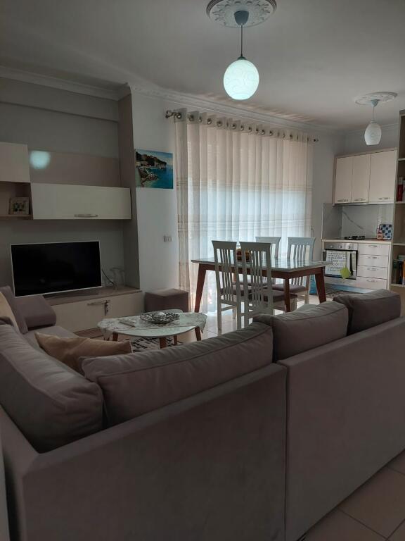 Appartamento 2+2 arredato con superficie di 90m2