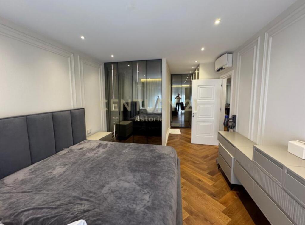 🌟 Appartamento di lusso in affitto a Olympic Residence, Tirana