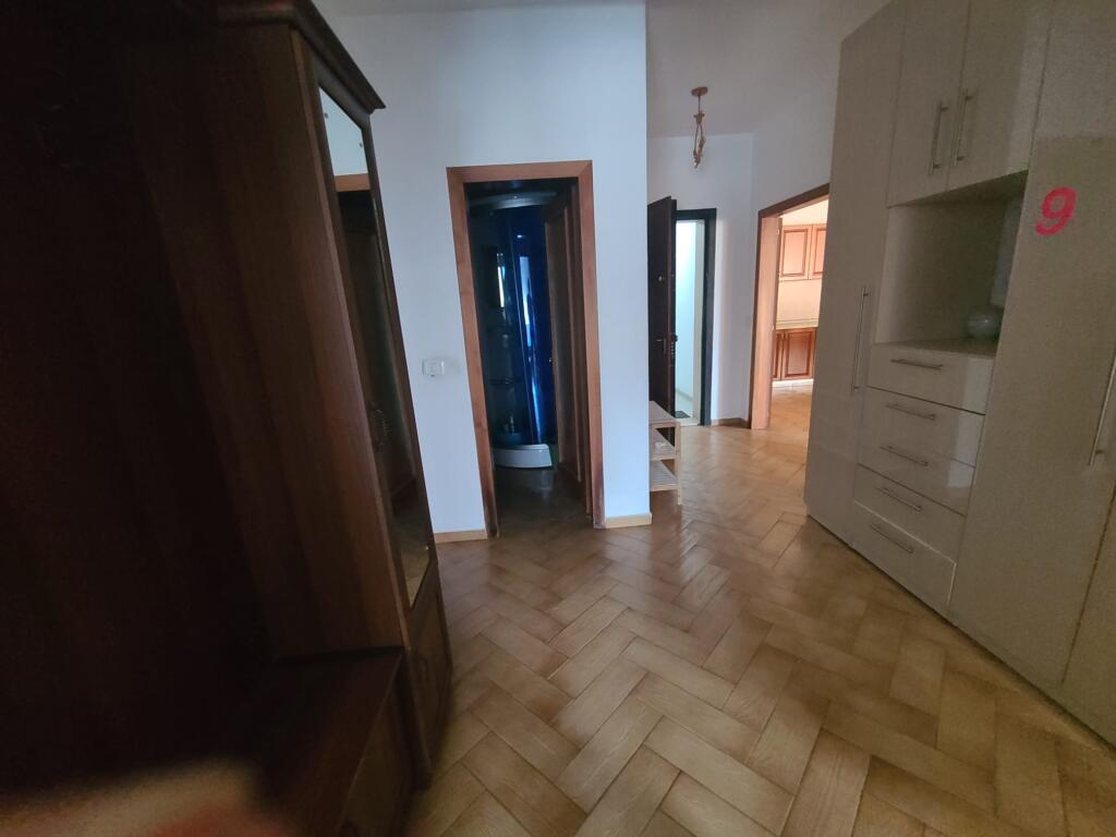 Affittasi appartamento 2+1 al Mercato Elettrico