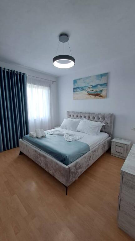 Qera Apartamenti ne Durres Plazh(1+1)
