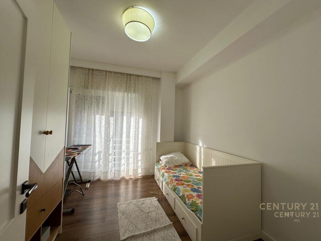 Apartament 3+1 tek Rezidenca Kodra Diellit 1