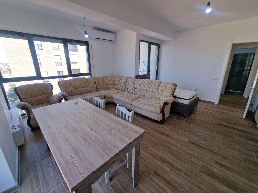 Modern 1+1 apartment for rent in the "Zirkon" complex at Pediatrics