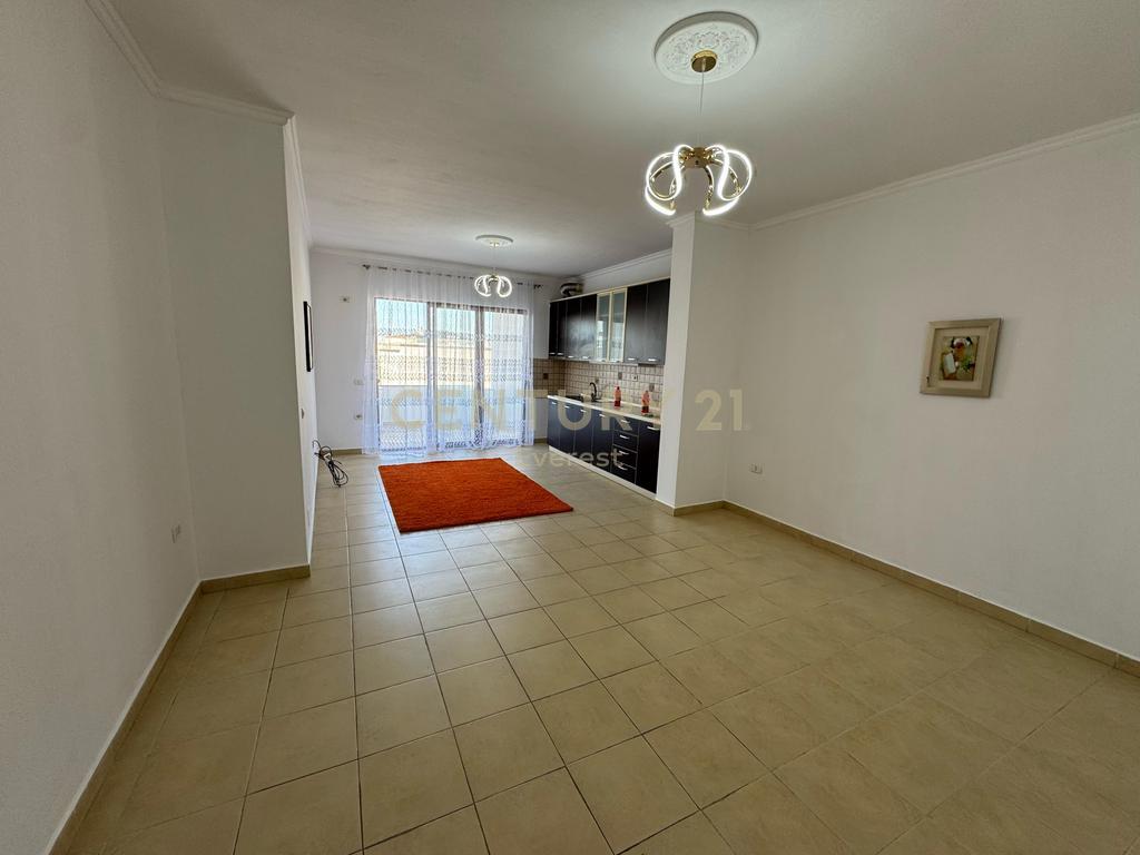 🏠 Apartment 2+1 for Sale – Fresku, Tirana