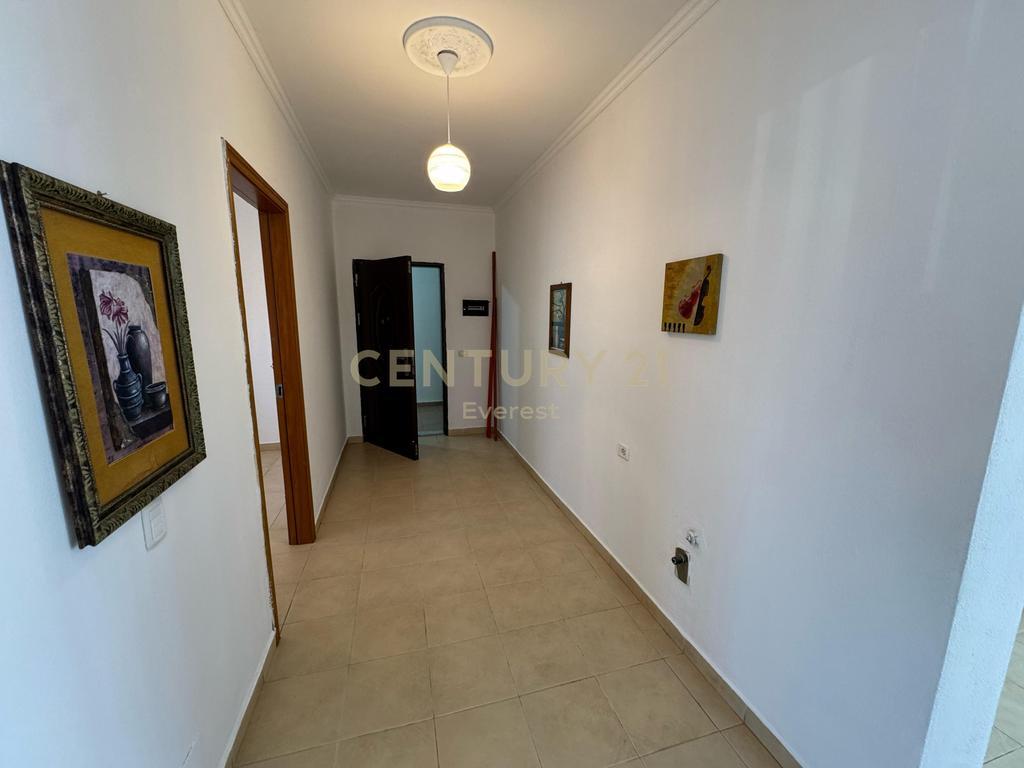 🏠 Apartment 2+1 for Sale – Fresku, Tirana