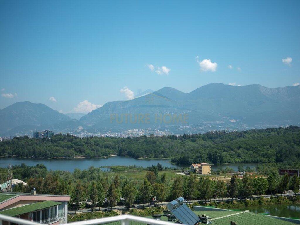 Shitet penthouse 3+1+2 Liqeni i Thate