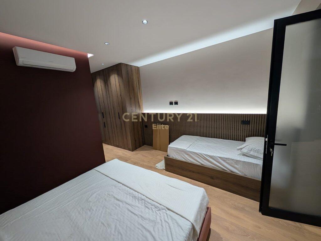 Apartment 1+1 for rent at Myslym Shyri.