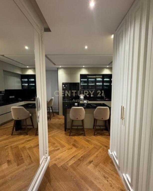 🌟 Appartamento di lusso in affitto a Olympic Residence, Tirana