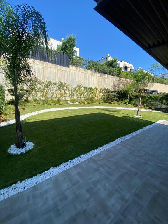 📣 Individual Villa FOR RENT 🏡 📍 TEG, Tirana – elite and quiet area💰 Price:4500 Euro
