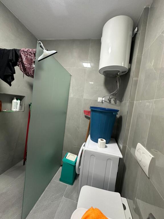 Affitto Appartamento Durazzo, Spiaggia. Appartamento 1+1, 55m2