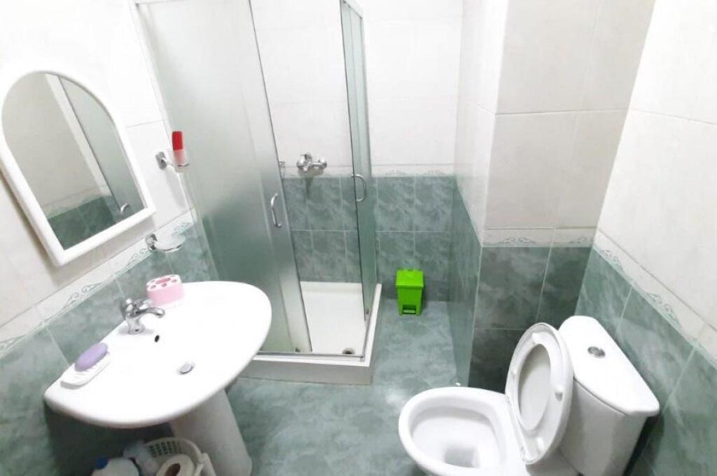 Jepet me qira 2+1+2 ZOGU I ZI 650€