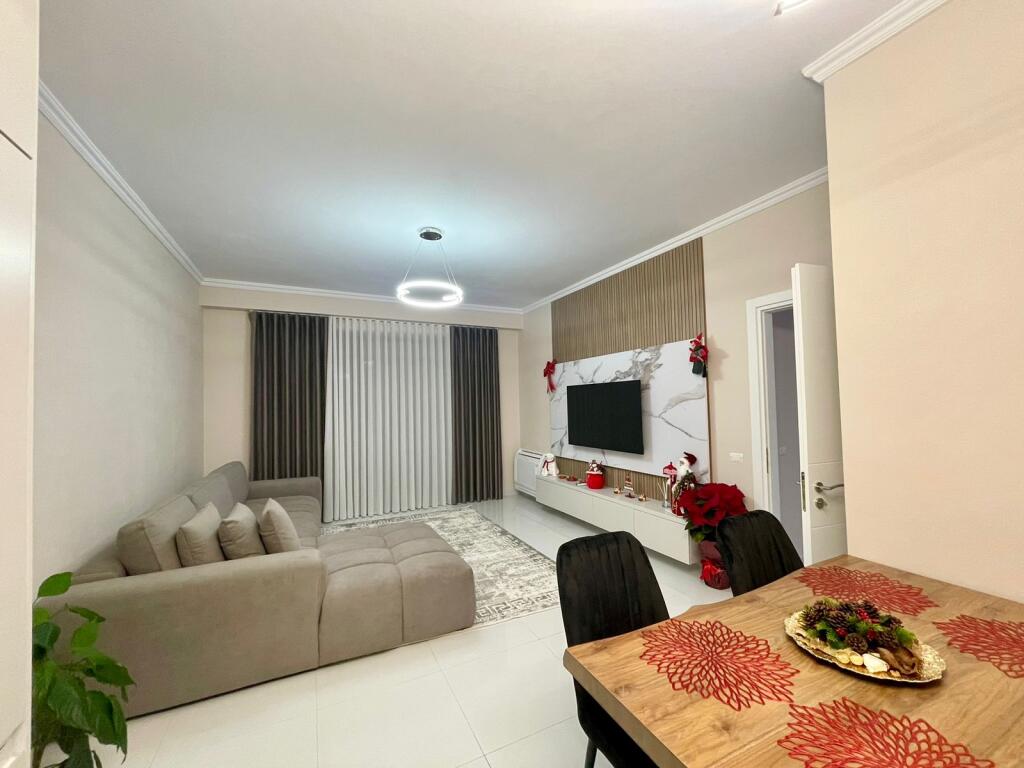 Apartament 2+1 per qira tek Kompleksi Urban Gate