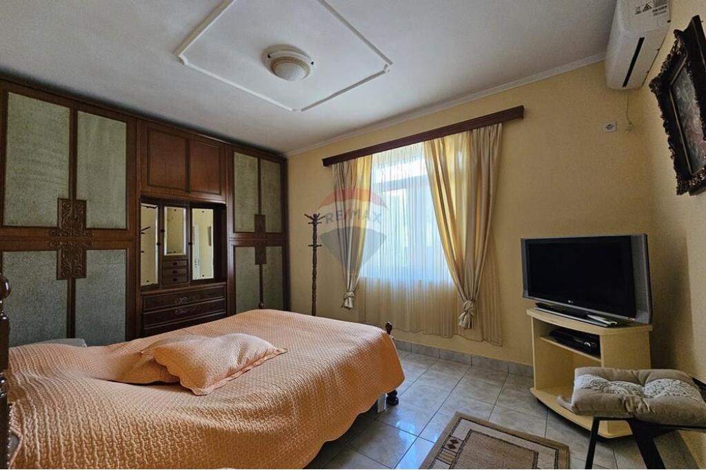 2+1 Apartment for rent at the American Embassy !