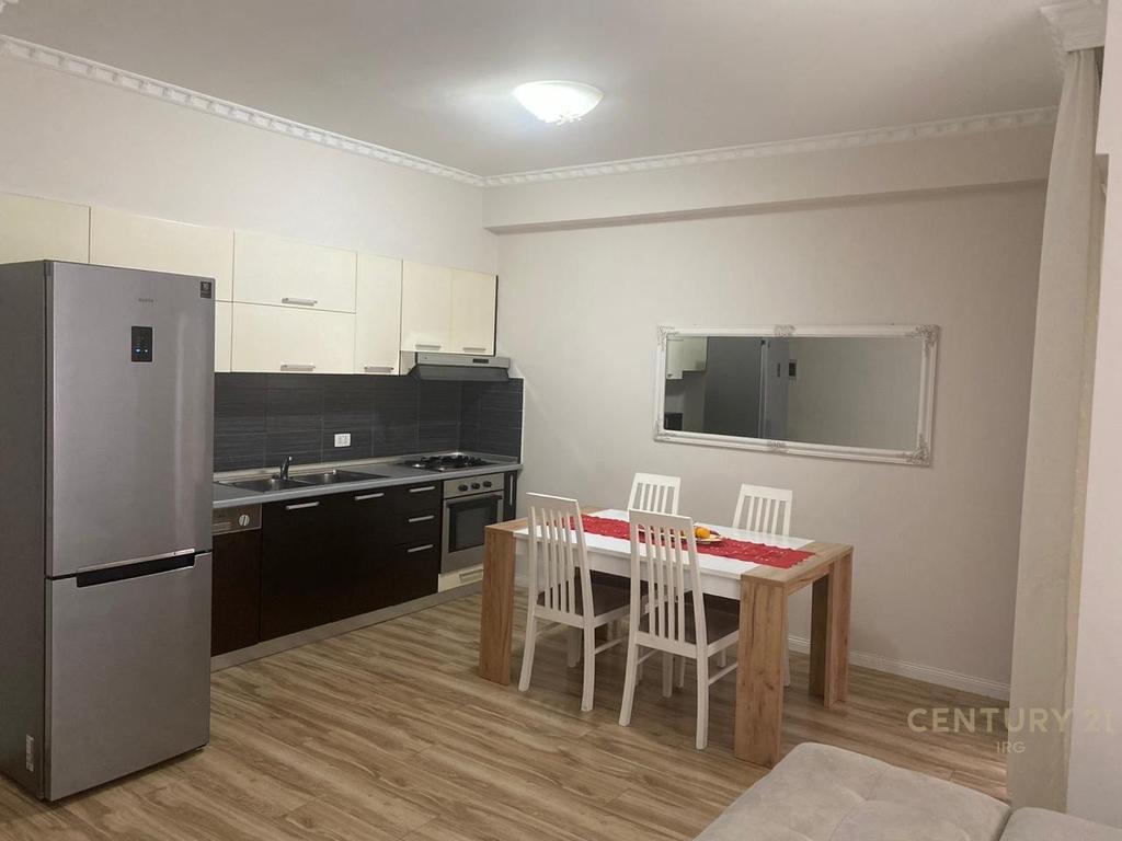 🏢 Apartment 2+1+2 for Rent – Kristal Center, Tirana