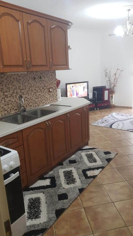 JEPET ME QERA APARTAMENT 1+1 60m2 TEK FRESKU