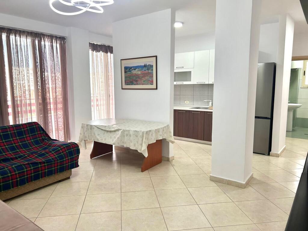 ✨ Apartment for Rent 2+1+2WC – 120 m² | 60,000 Lek 📍 Bardhyl Street / Andon Zako Çajupi School