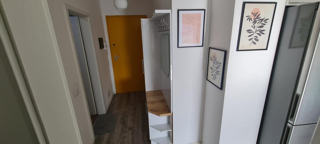 Apartament 2+1 me qera Kati 6, 650 € (Kompleksi Magnet-Kontakt 21 Dhjetori) (Ap. e kam ne pronesi, nuk bashkepunoj me agjensi)