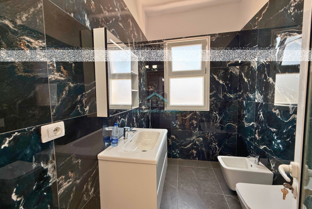 Rruga Dush Strati, Vlore- Shitet apartament 1+1