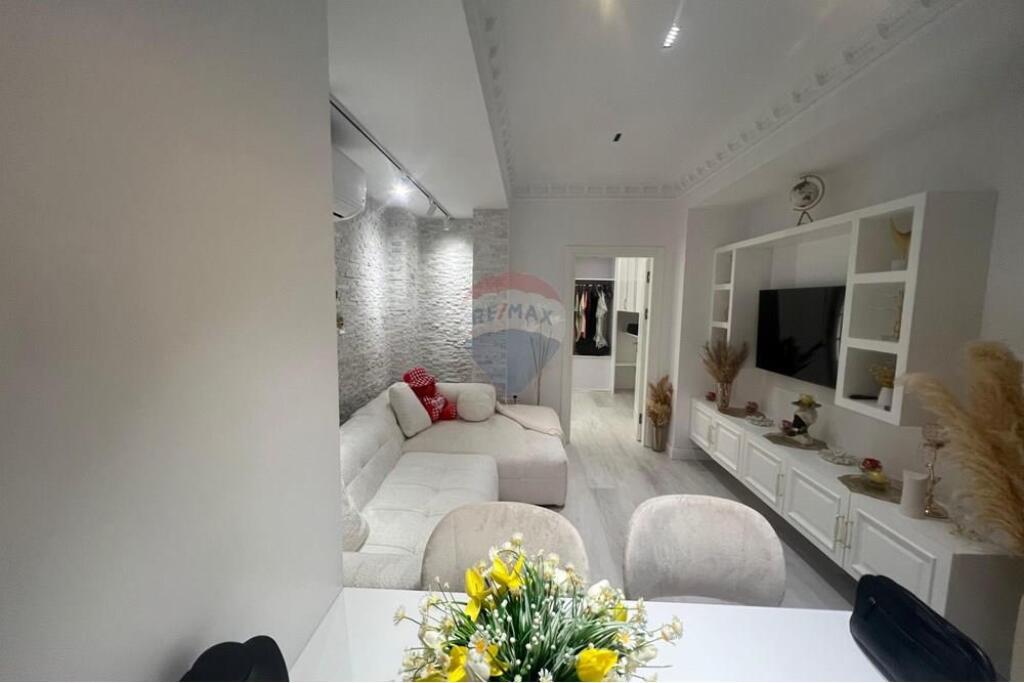 APARTMENT 2+1 FOR SALE NEAR KODRA E DIELLIT !