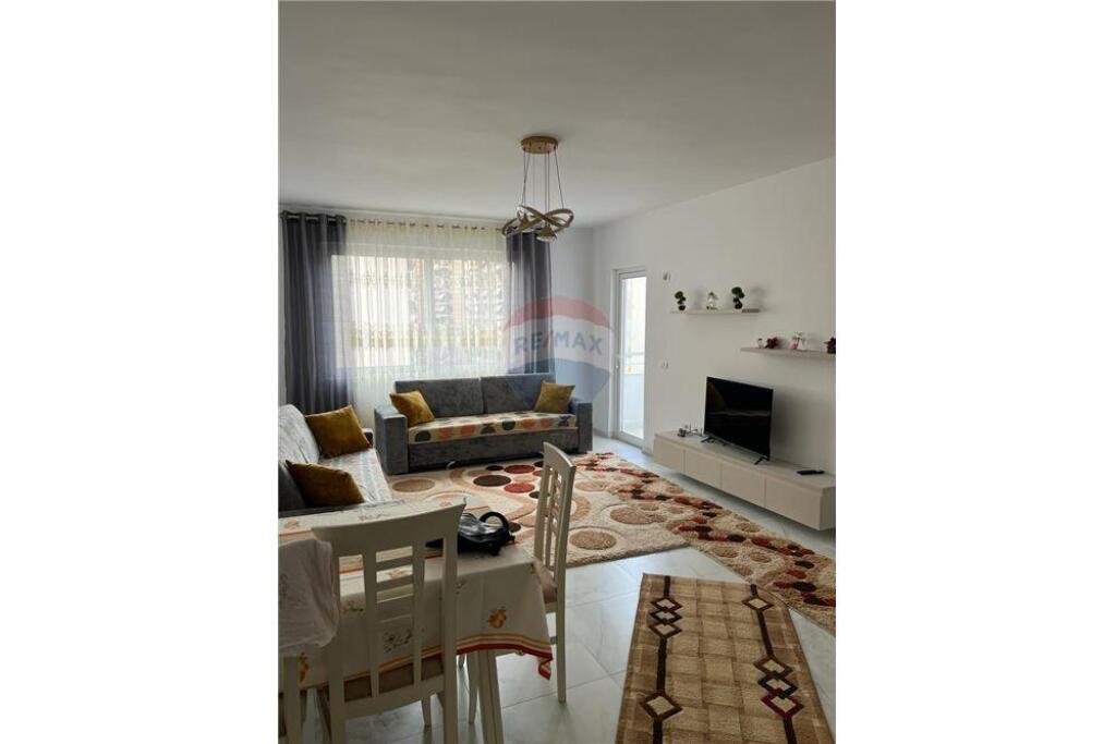 appartamento in affitto astir 2+1
