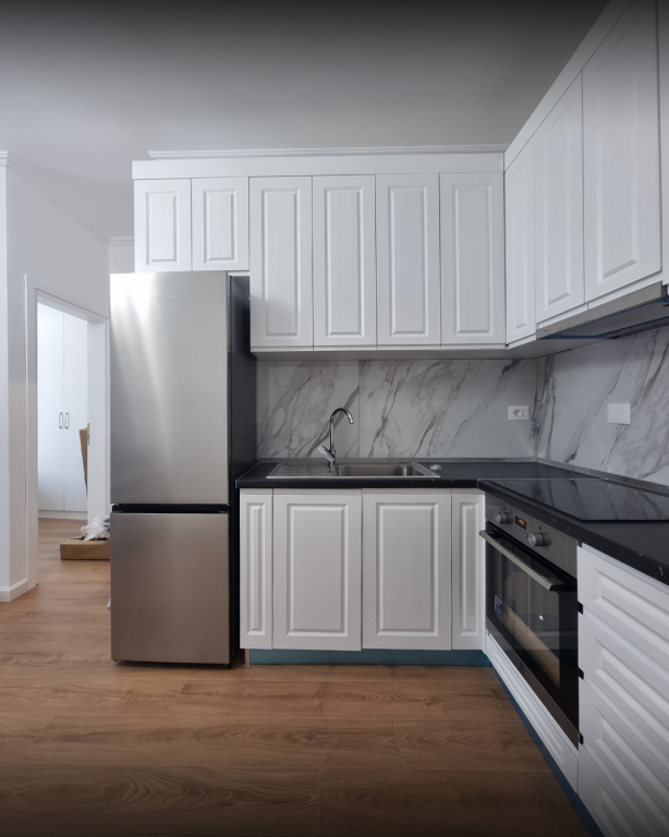 🏡 APARTAMENT 1+1 PËR QIRA 📍 Ish parku autobuzave, Ish Kontakti.  ✨ Super lokacion! 🏢 Pallat i ri me ashensor