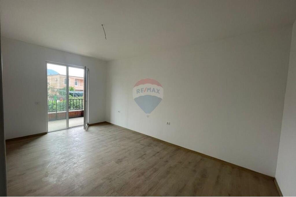 Apartment of typology 2+1 is offered for sale in Paskuqan very close to the big ring road.