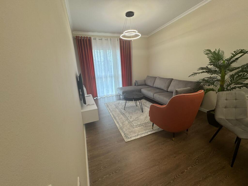 Appartamento 2+1 + Parcheggio vicino a TEG!
