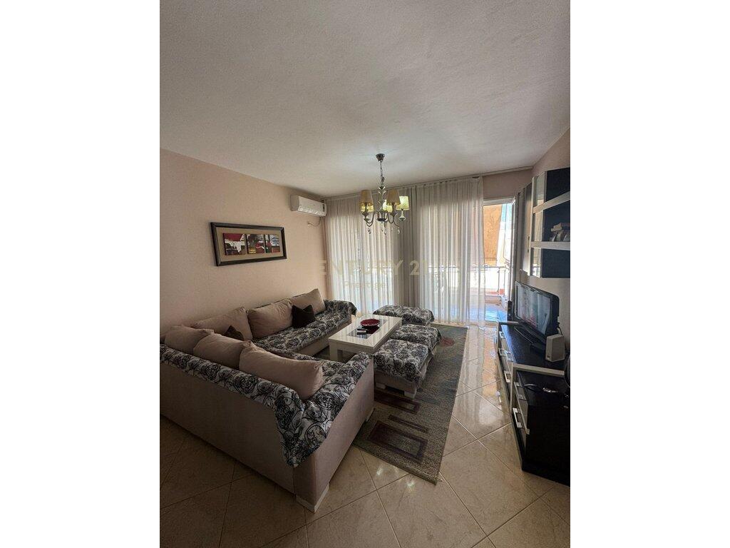 APARTAMENT 2+1+2 ME QIRA, NE ZONEN E FRESKUT, TIRANE!