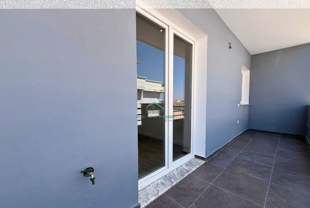 Rruga Dush Strati, Vlore- Shitet apartament 1+1