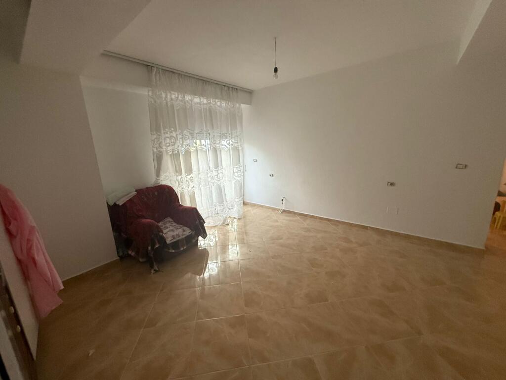 Qera ,Apartamenti 1+1