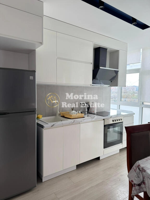 Affitto, Villa Privata su 2 Piani, Kamez, 500 euro/mese