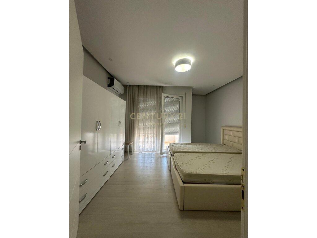 Appartamento 2+1+2 in Affitto ad Astir !