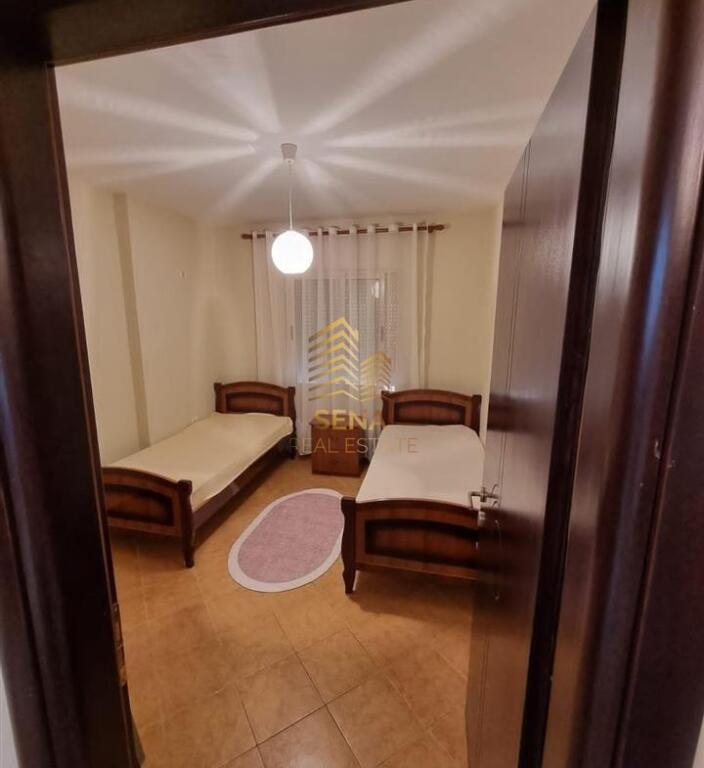 Qira, Apartament 2+1, Selite, 550 ALL/Muaj, I diskutueshem