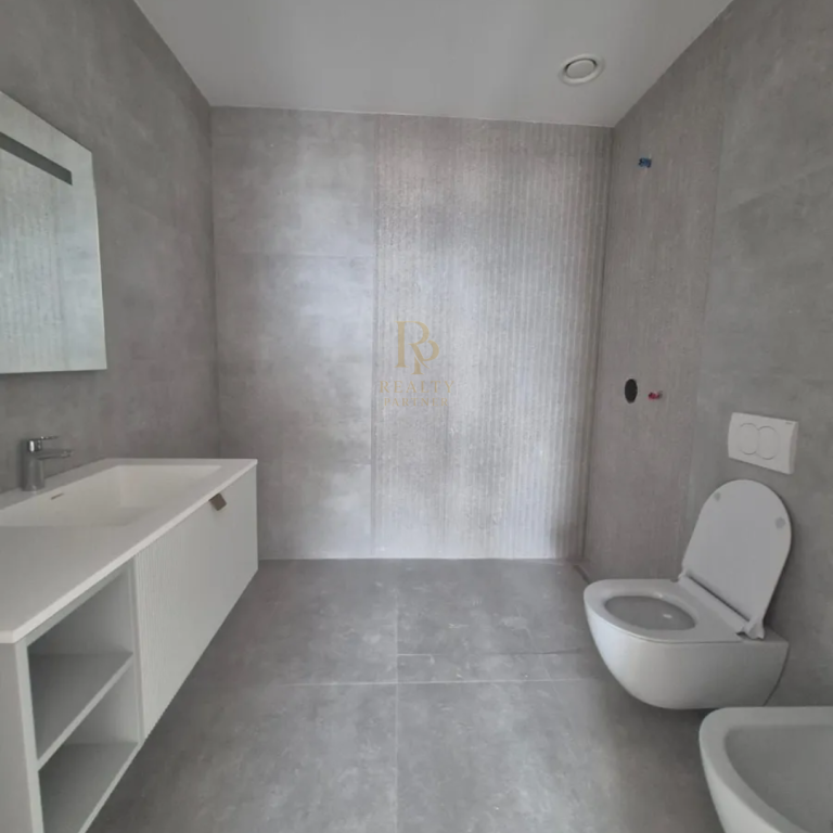 🔑Zyrë me Qira – Downtown One Tirana ✨