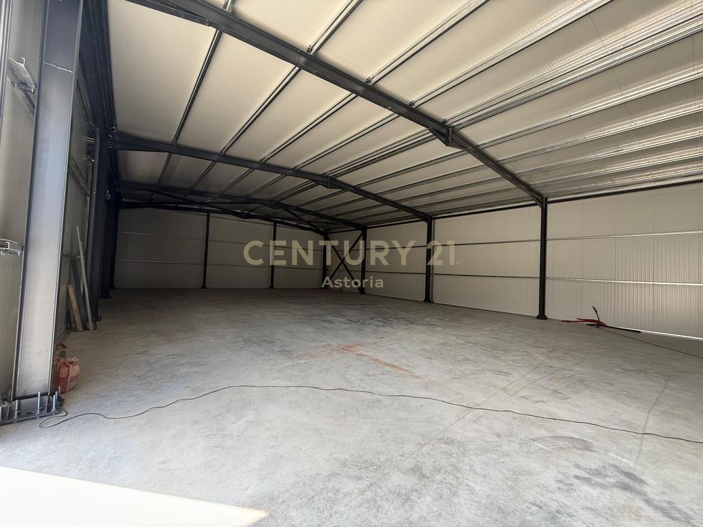 650 m² warehouse for rent in Farka, Tirana – Access from the Grand Ring Road