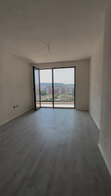 Apartament ne shitje Ish Fusha e aviacionit