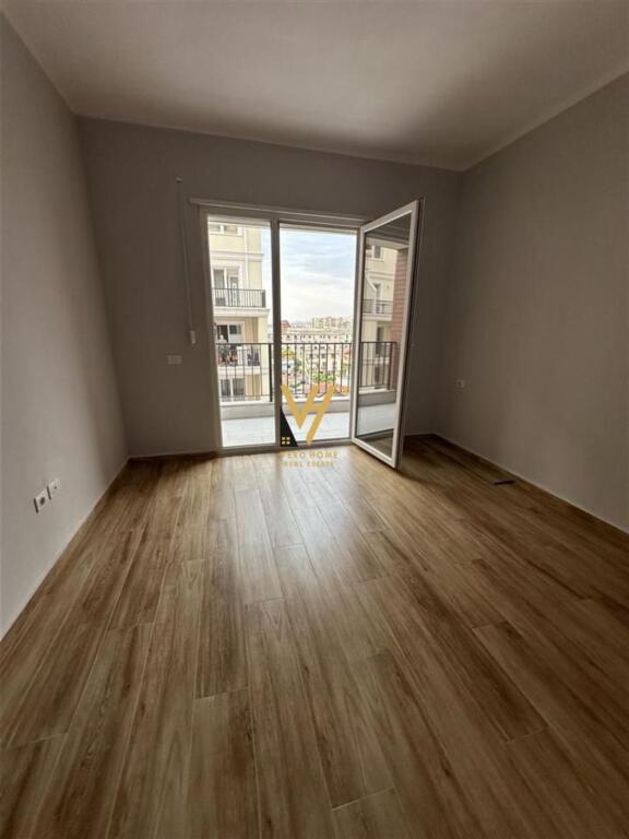 VENDESI APPARTAMENTO 2+1+BLK A KAMEZ 114.000 EURO