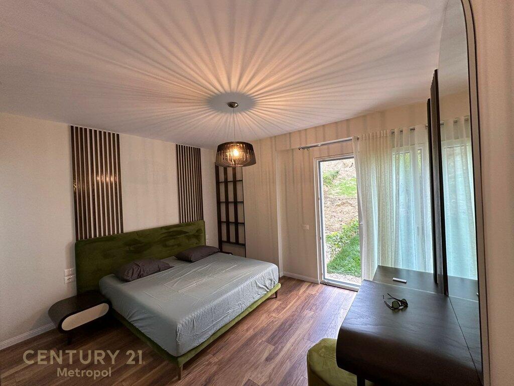 🏡 Jepet me Qira Apartament Modern 2+1+2 – Kompleksi FZ, Liqeni i Thatë
