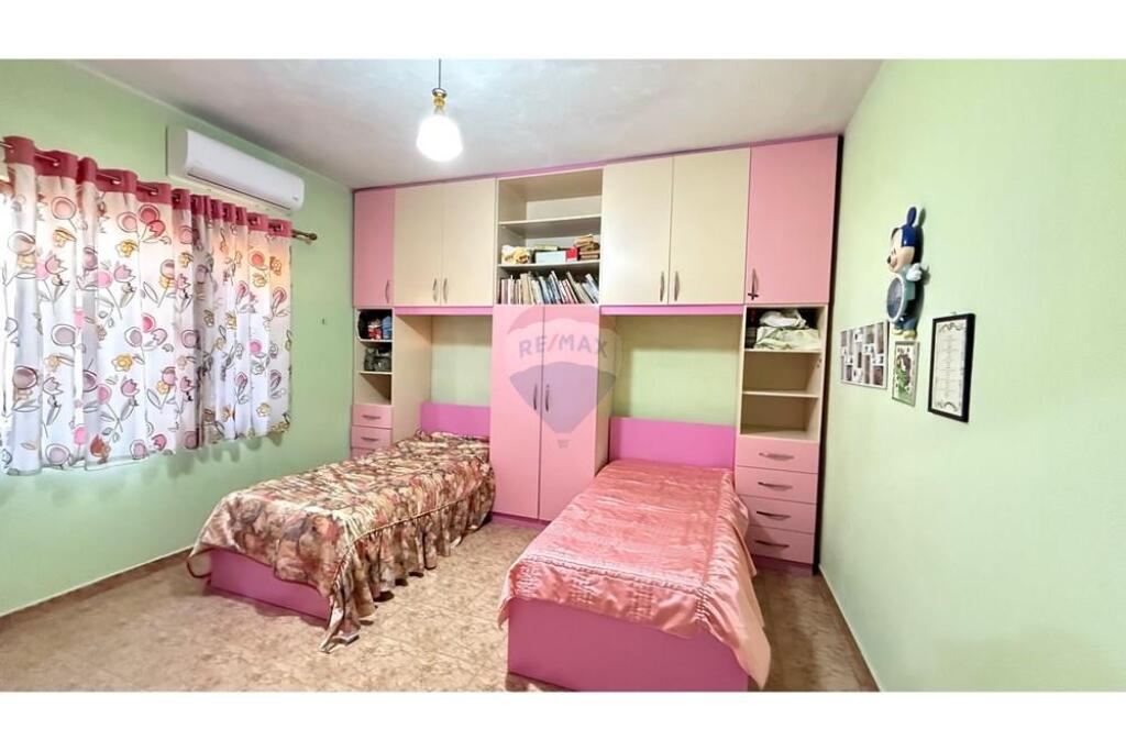 Apartment 2+1 for rent in Porcelan! !