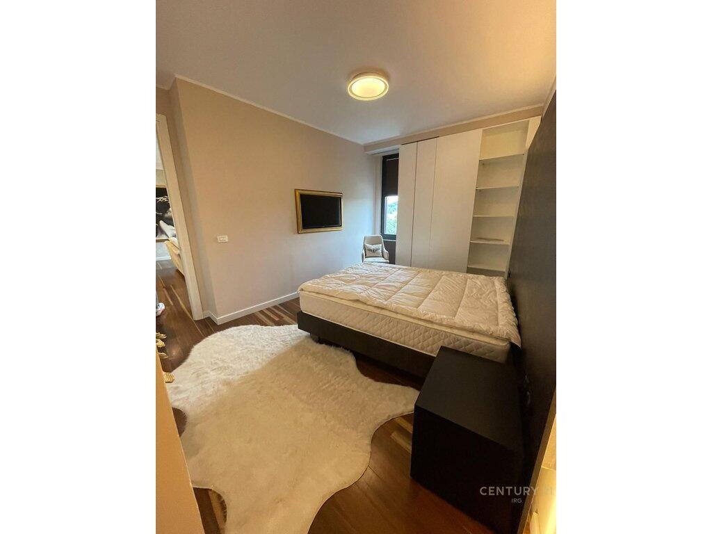 Luxury 1+1 Apartment for Rent – Park Gate, Elbasanit Street