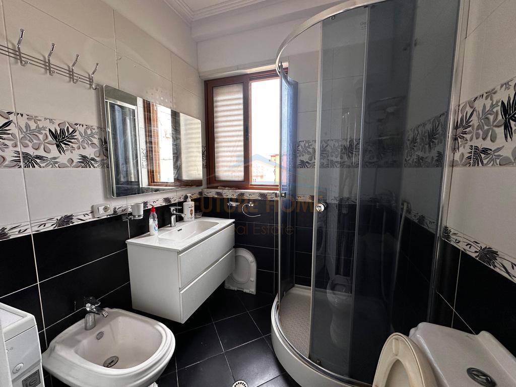 Shitet, Apartament 1+1 Prane Eleonores, Kodra e Diellit, Tirane.