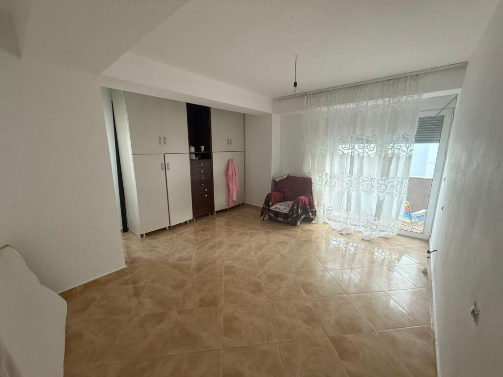 Qera ,Apartamenti 1+1