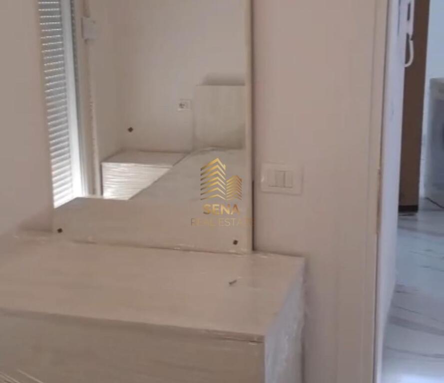 Qira, Apartament 1+1+blk, Astir, 400 Euro/Muaj