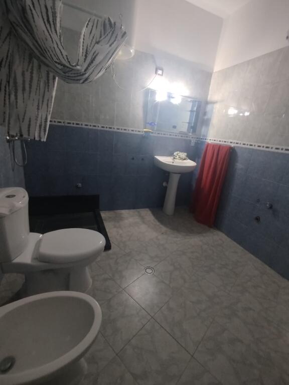 📢 Si affitta il secondo piano di una casa privata a Spitallë, Durrës.
