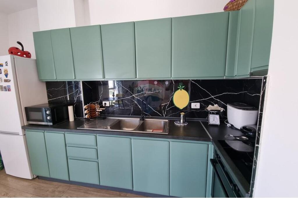 APARTAMENT 2+1 PER QIRA TEK UNIVERS CITY !