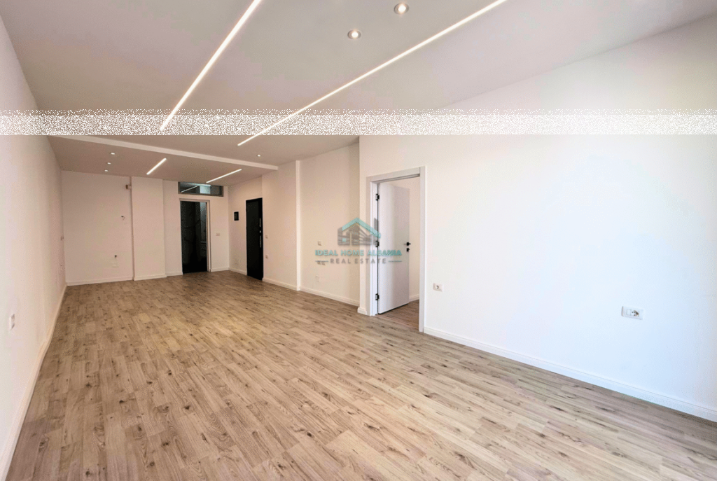 Rruga Dush Strati, Vlore- Shitet apartament 1+1